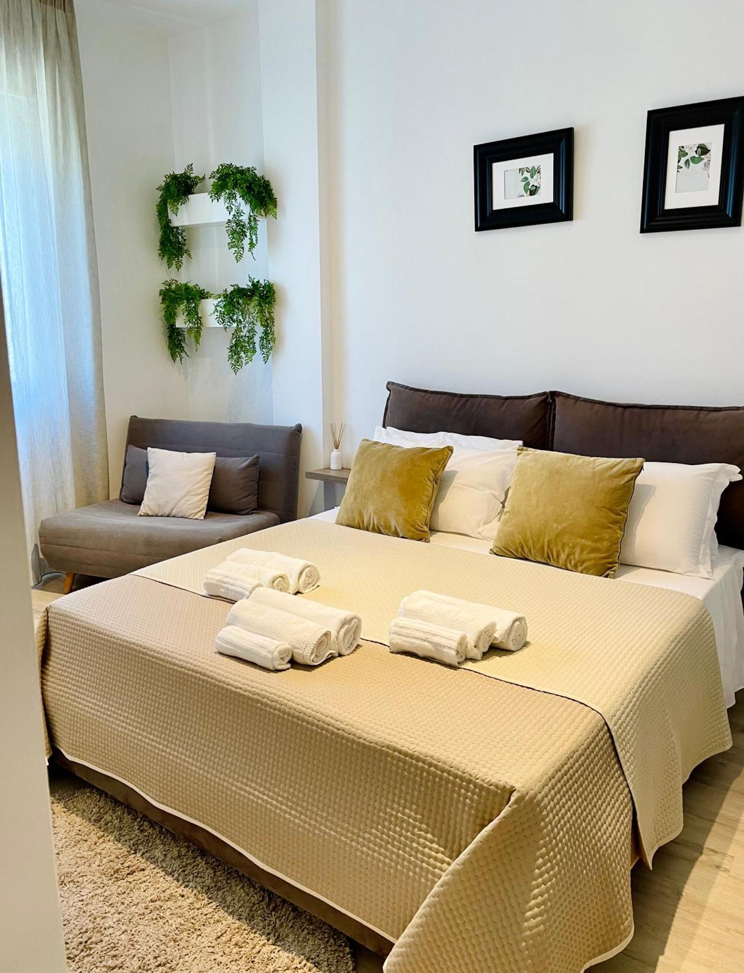 Viatorem Suites Torre dell'Orso Exterior foto